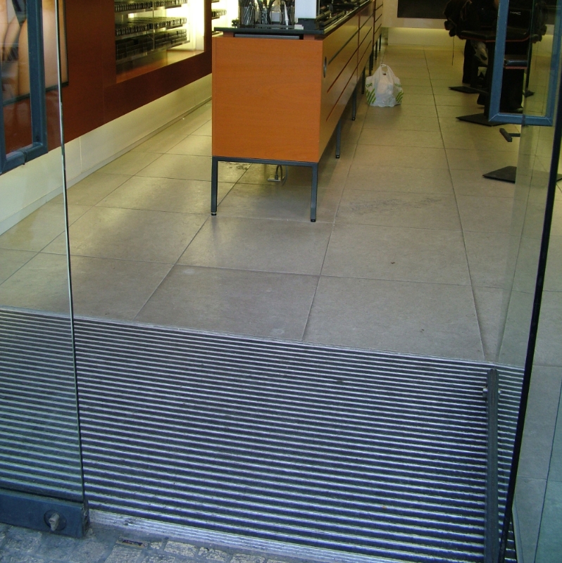 BufferZone BZ14 is a super extra heavy duty entrance matting system